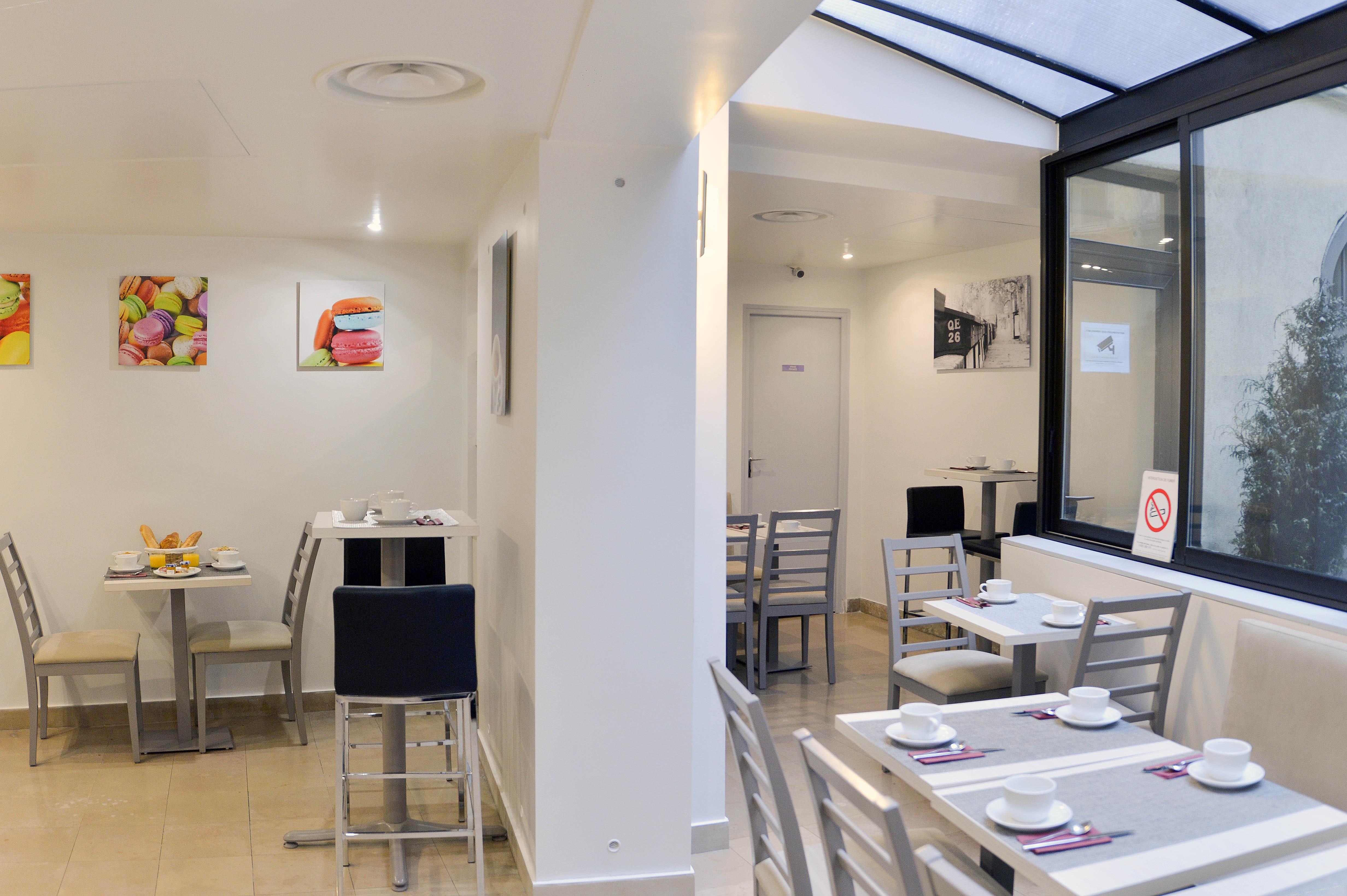 Hotel Eugenie Париж Екстериор снимка