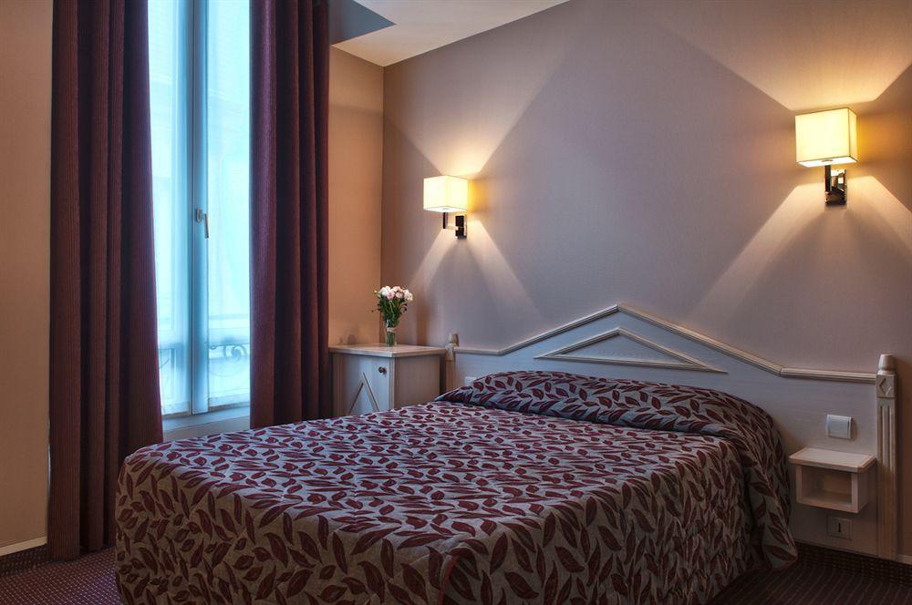 Hotel Eugenie Париж Екстериор снимка