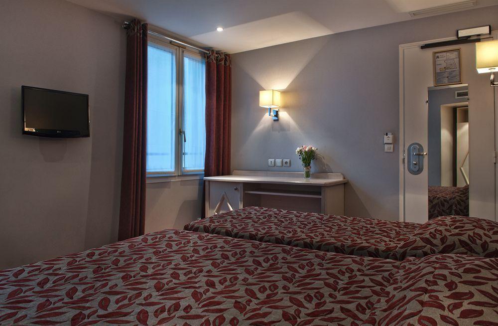 Hotel Eugenie Париж Екстериор снимка